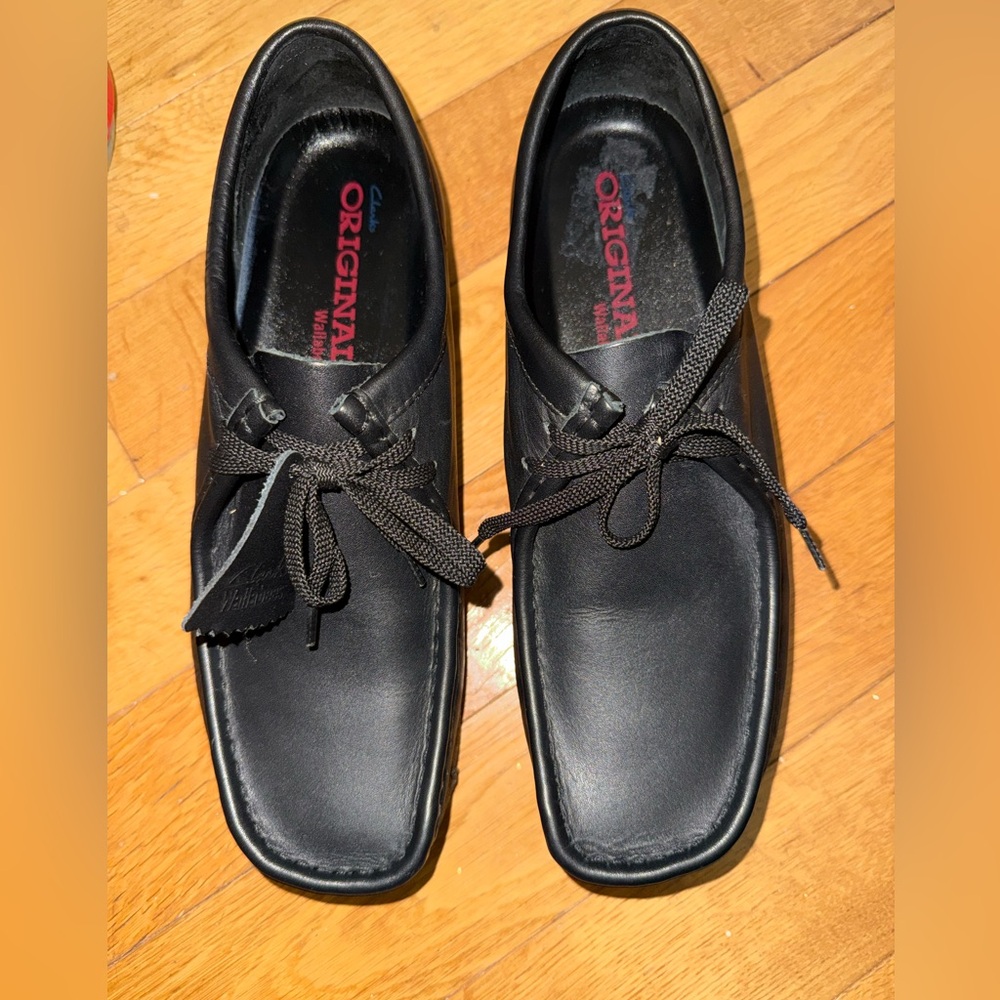 Original Clark’s Wallabies Men's Black Leather Slip-On Lace Loafers